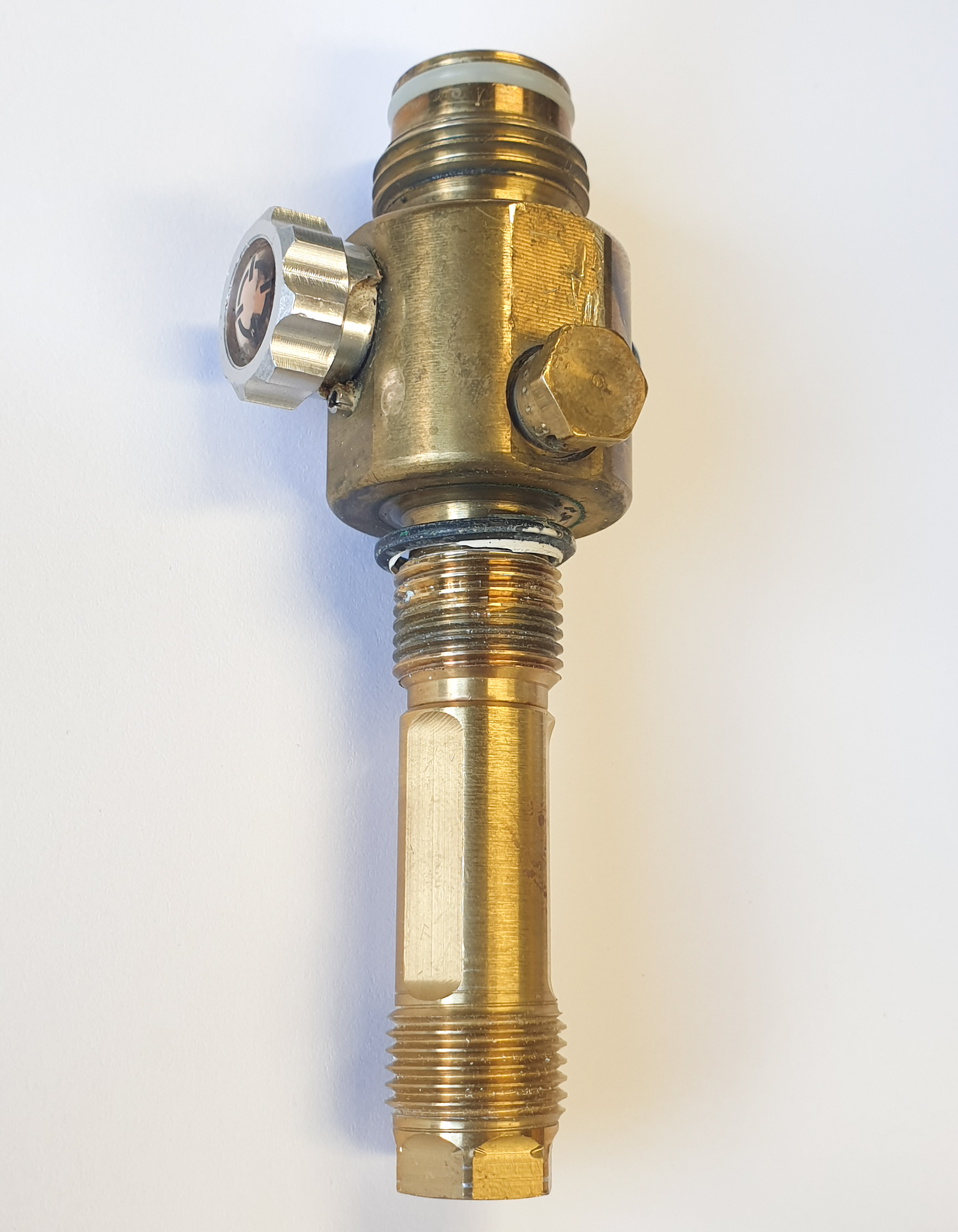 SP on/off valve for CO2