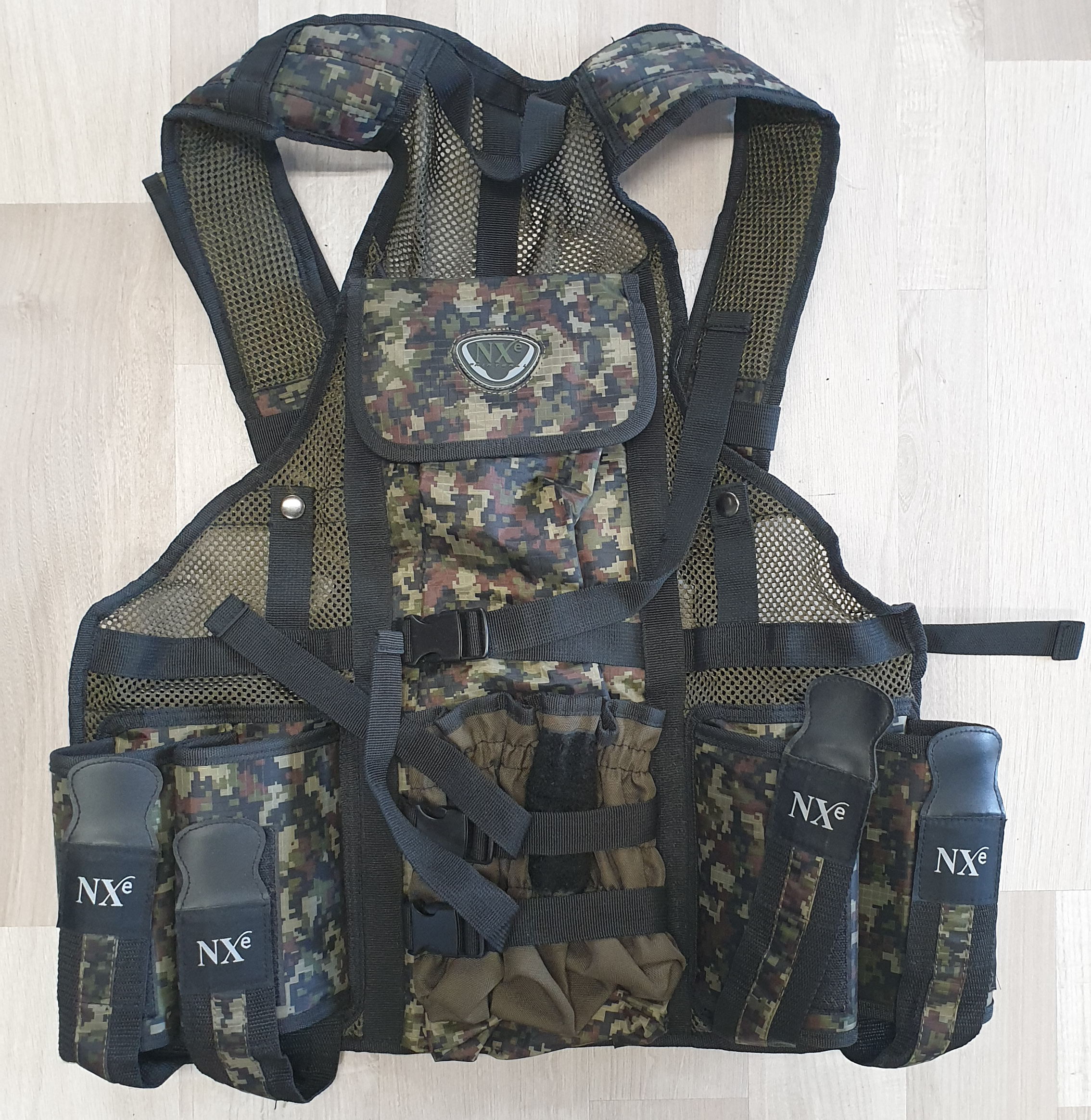 NXe Tactical Vest - KÄYTETTY