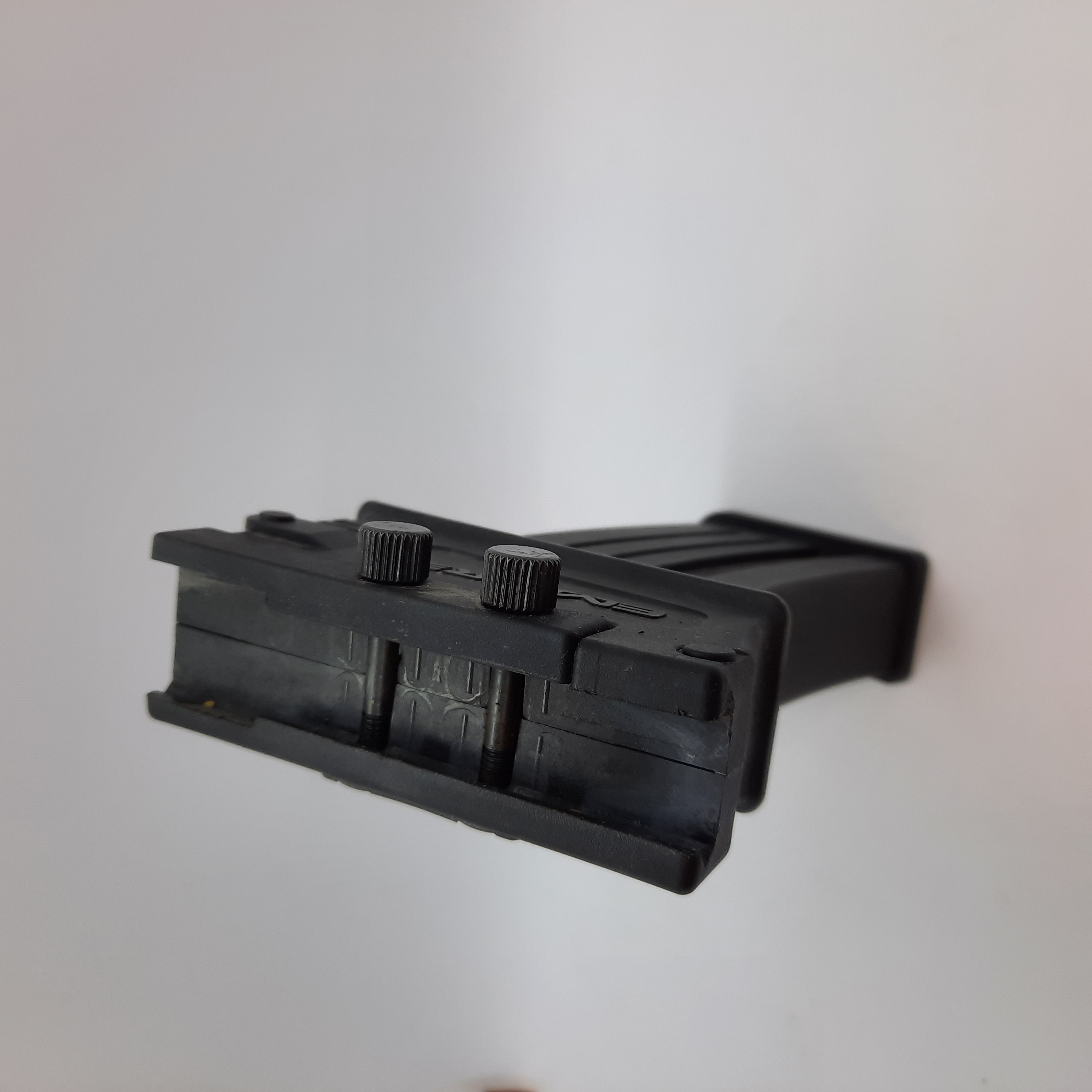 Empire M16 Feikkilipas  - KÄYTETTY