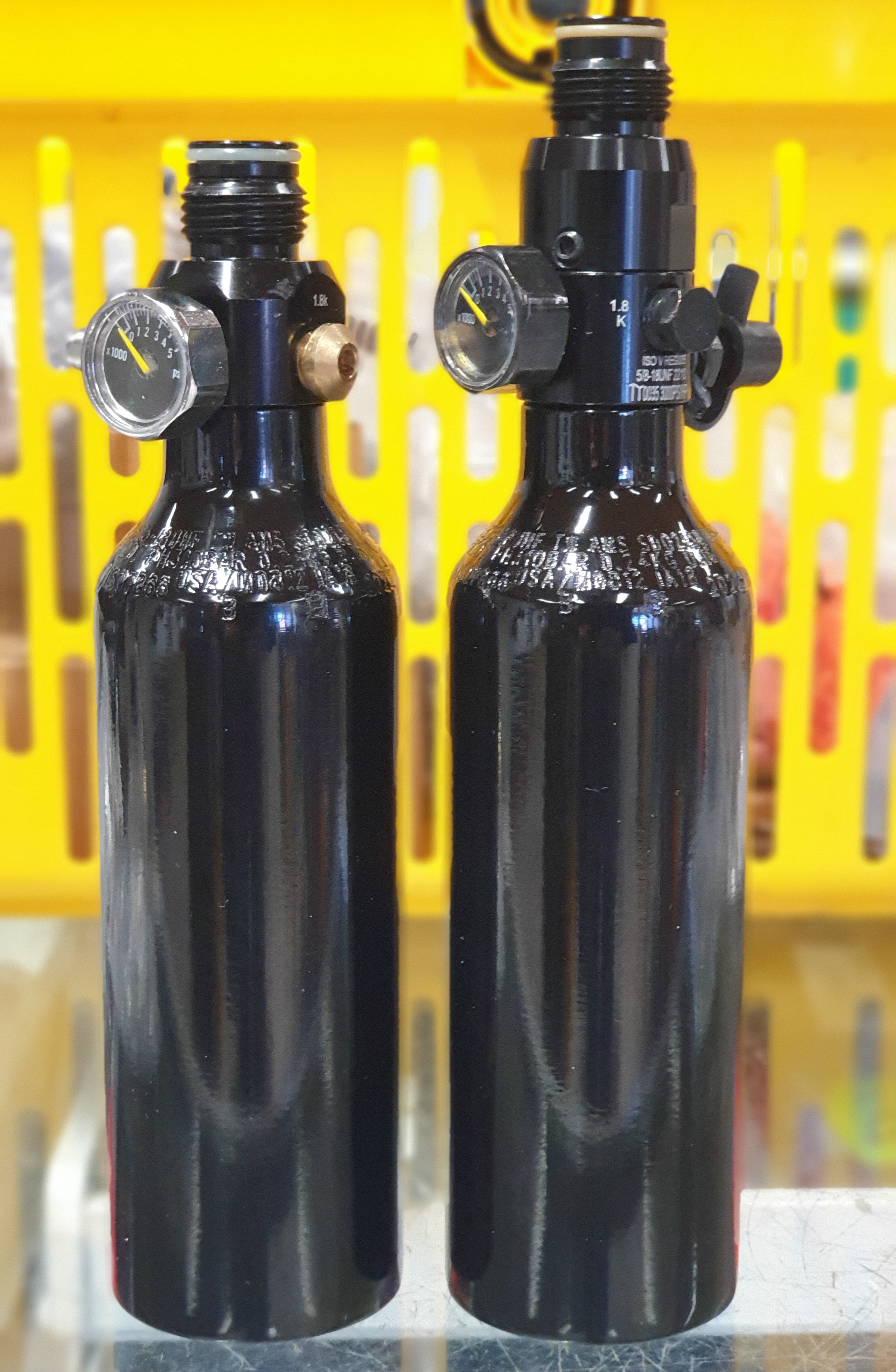AMS 0,16L (10ci) 200BAR/3000psi Pullo + Lyhyt HP Regulaattori