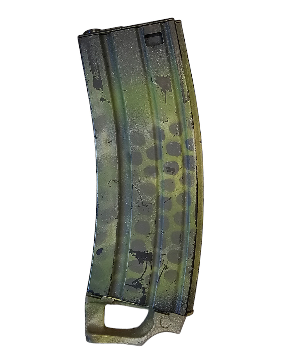 4x Metallinen M16/M4 Midcap lipas, Maalattu - KÄYTETTY