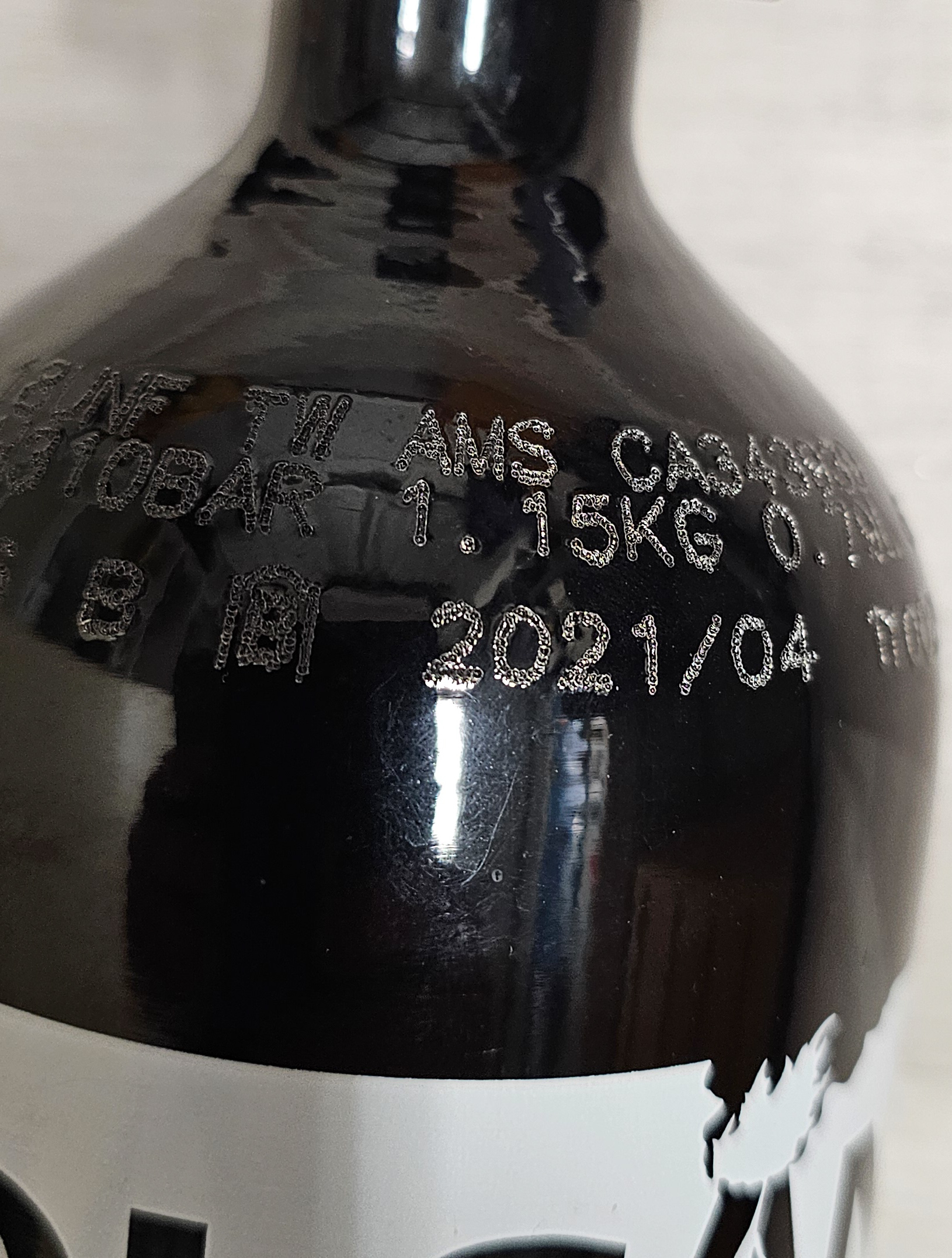 Volcano 0.8L 200 BAR Pullo Regulla - KÄYTETTY 04/2021